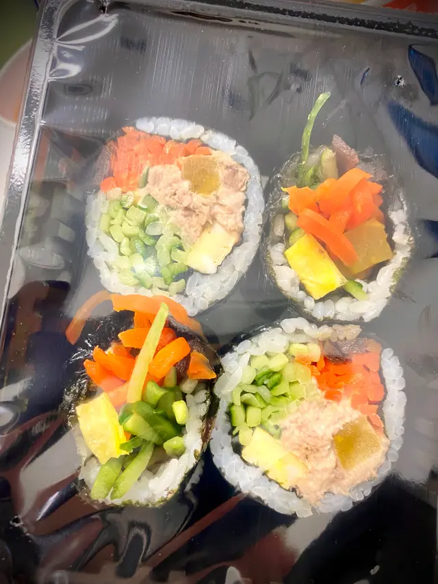 📌吞拿魚紫菜飯捲