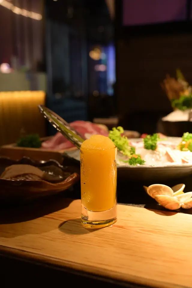 菠蘿沙冰