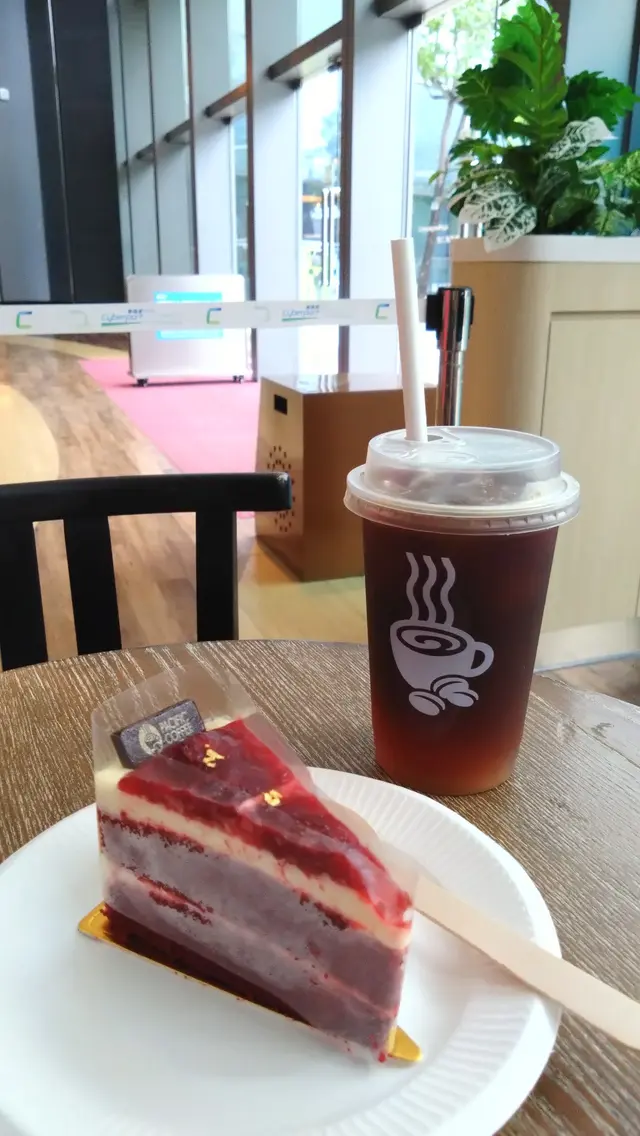 生日優惠可選擇一杯飲品或蛋糕一件