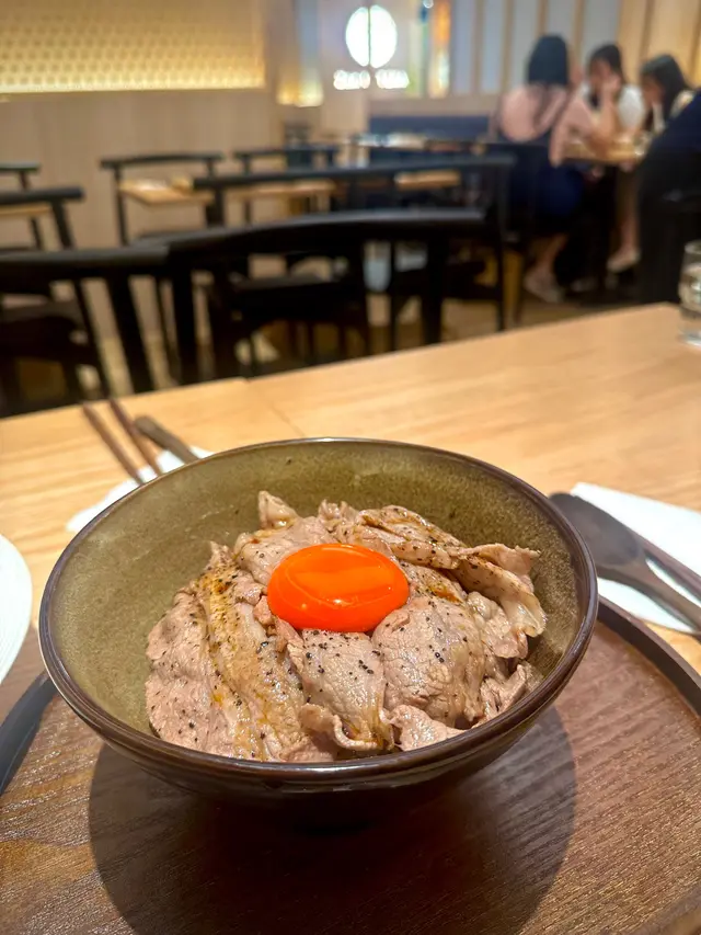 美國安格斯牛月見蛋（丼）