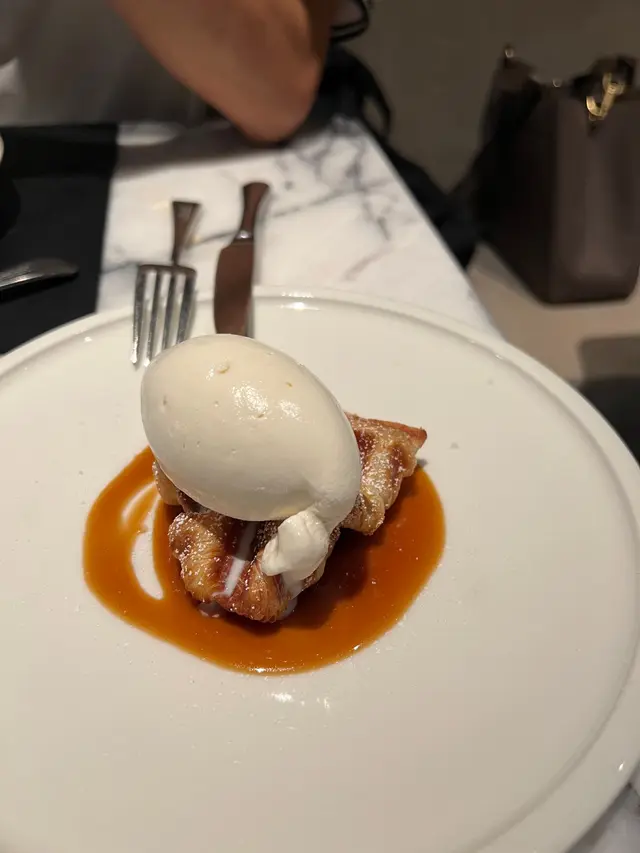 牛角酥窩夫