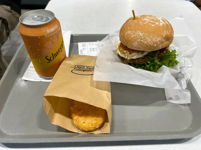 香辣煙肉蛋羊堡餐