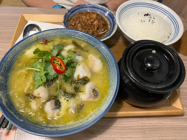 秘罈酸菜魚套餐