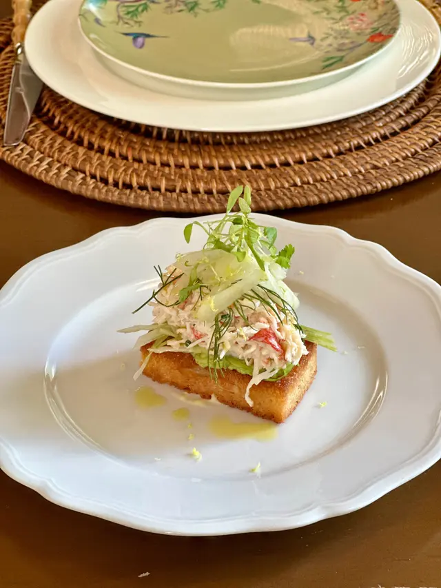 Crab with Yuzu, Fennel and Brioche
