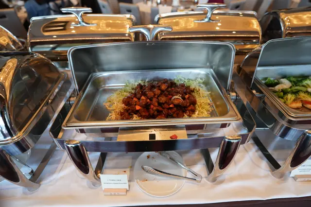 士多啤梨小排骨