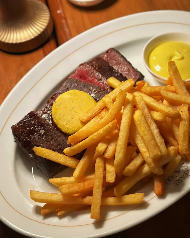 Steak  frites  