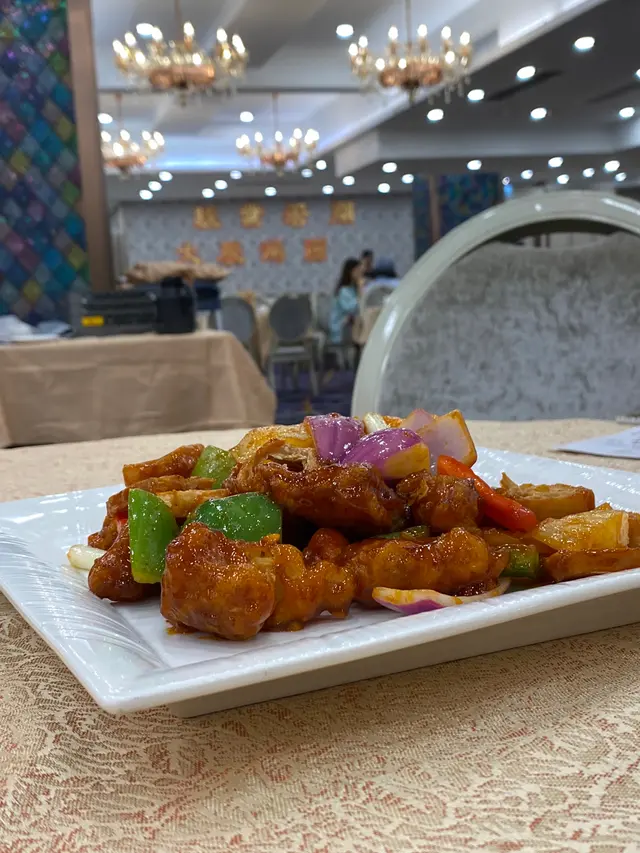 菠蘿盞鬼咕嚕肉