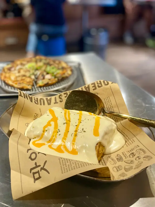 韓式熔岩芝士煎蛋卷