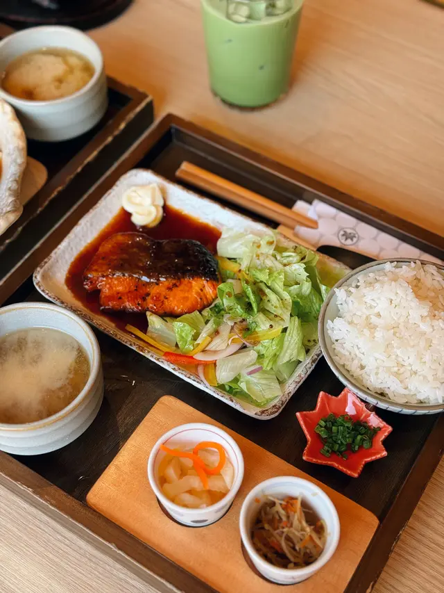 照燒三文魚定食