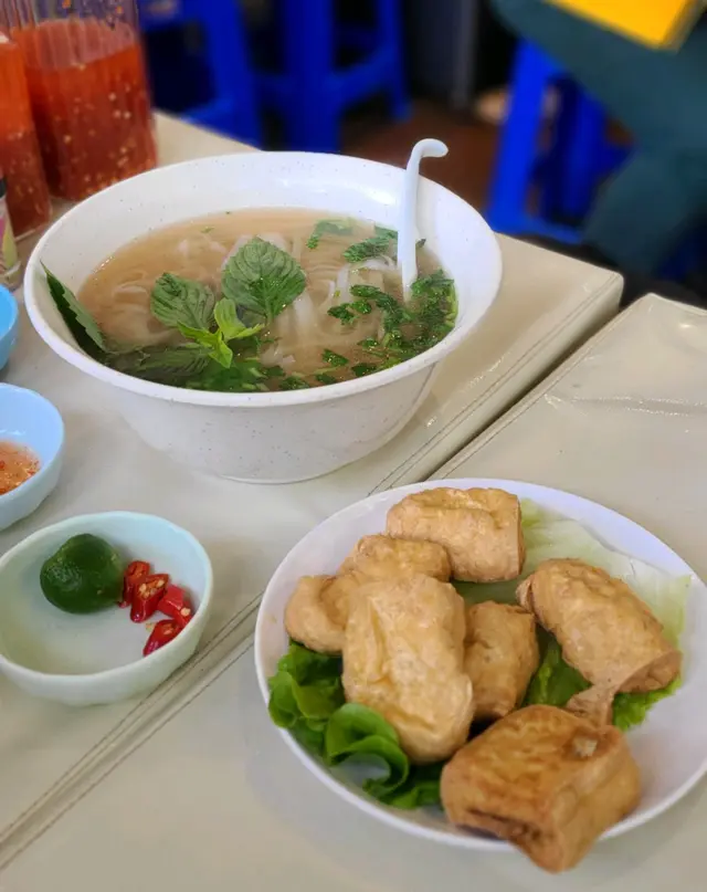 豆腐撈檬 (轉湯河)