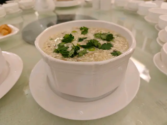 順德生拆魚肉羹