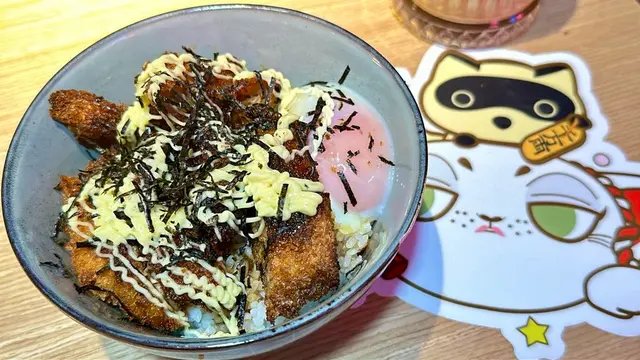 吉列厚切豬扒溫泉蛋蓋飯