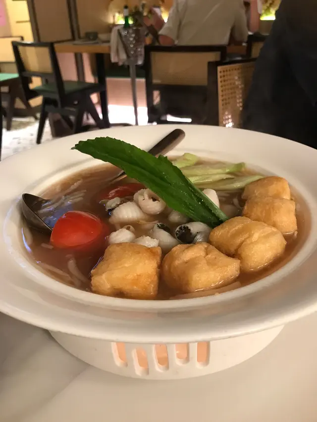 白夏酸子鮮魚窩
