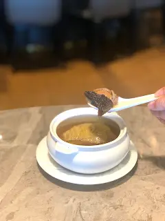 魚翅羊肚菌灌湯餃