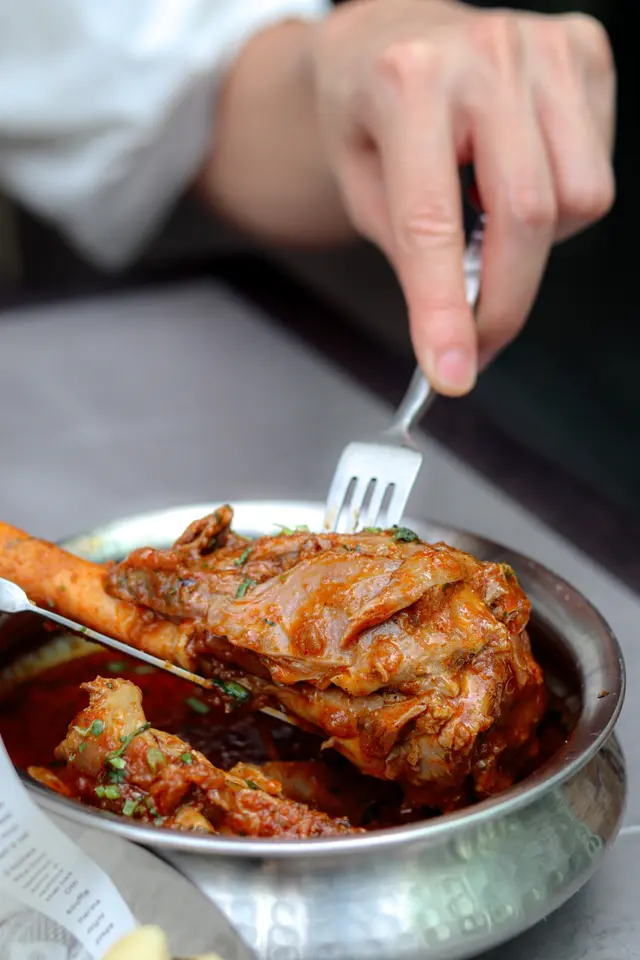Lamb Shank Rogan Josh