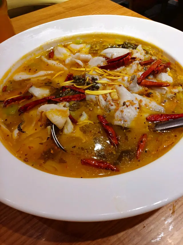 不二酸菜魚 +加寬粉