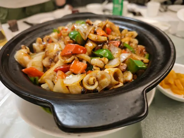 豉椒炒蟶子煎米粉