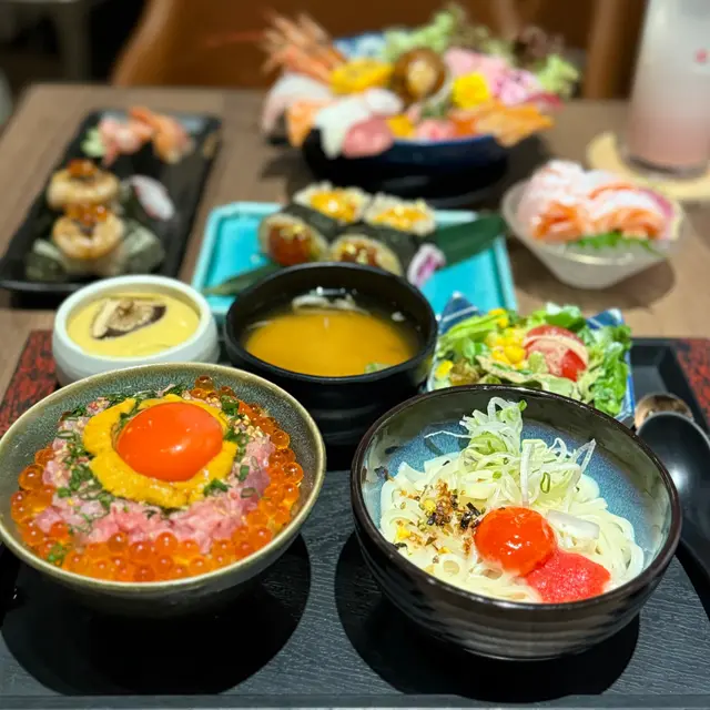 月見—極丼