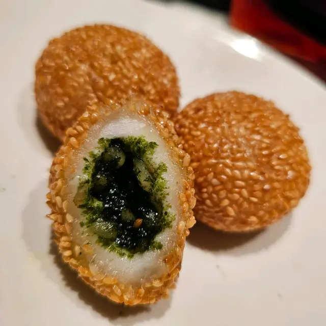 海苔松仁芝麻球