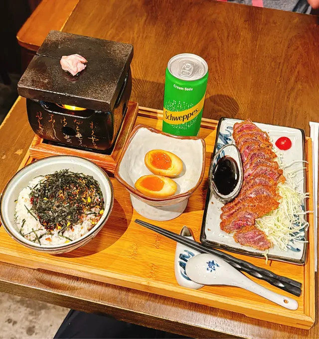 Lunch Set $98+$22 (秘之飯素、楓糖流心蛋、汽水)