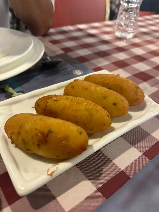 馬介休球