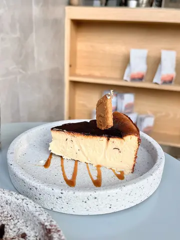 巴斯克焦香芝士蛋糕