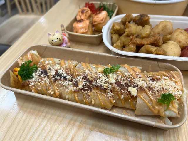 拉絲芝士火腿蛋餅