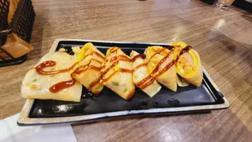 芋泥肉鬆蛋餅