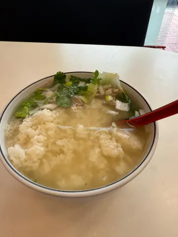 羊肉湯 配飯
