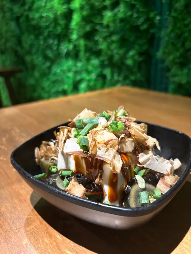 皮蛋豆腐