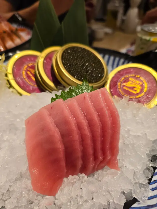 B餐:拖羅、魚子醬