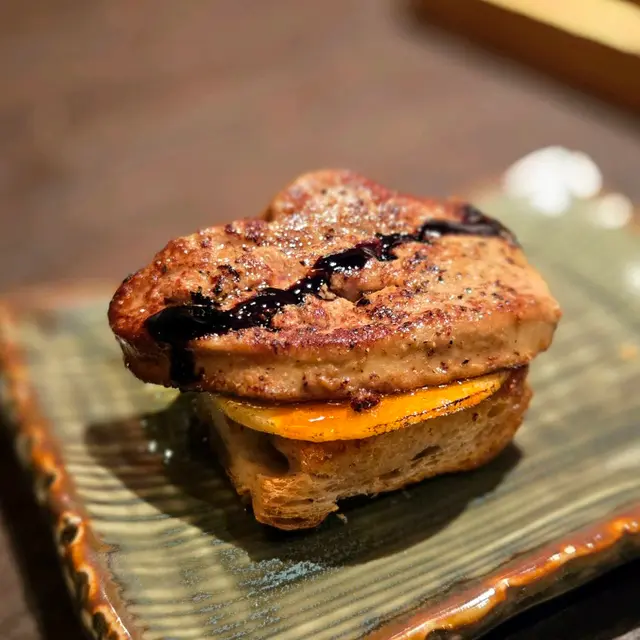 焦糖青蘋果鵝肝多士