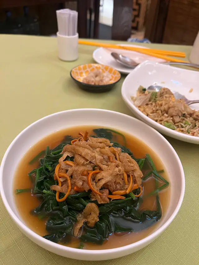 蟲草花油揚扒菜苗