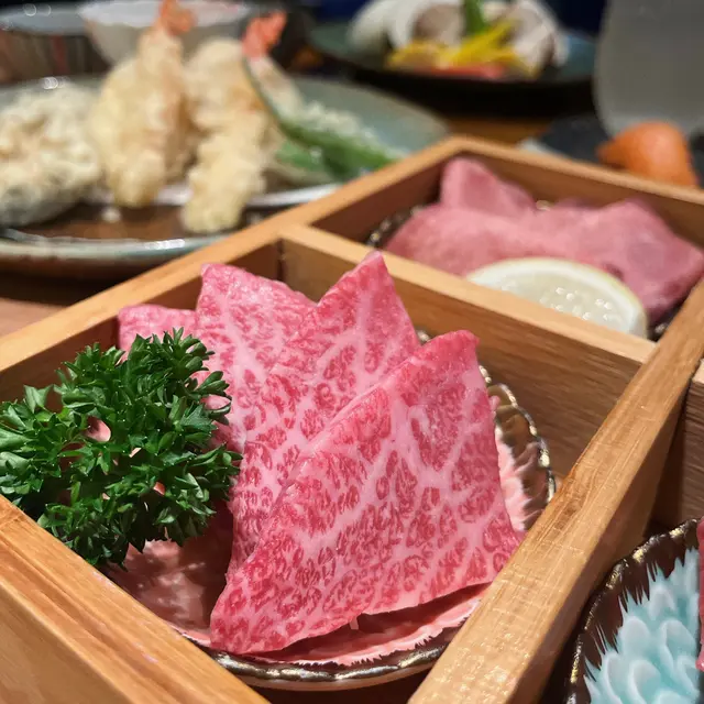 日本產和牛&燒肉拼盤