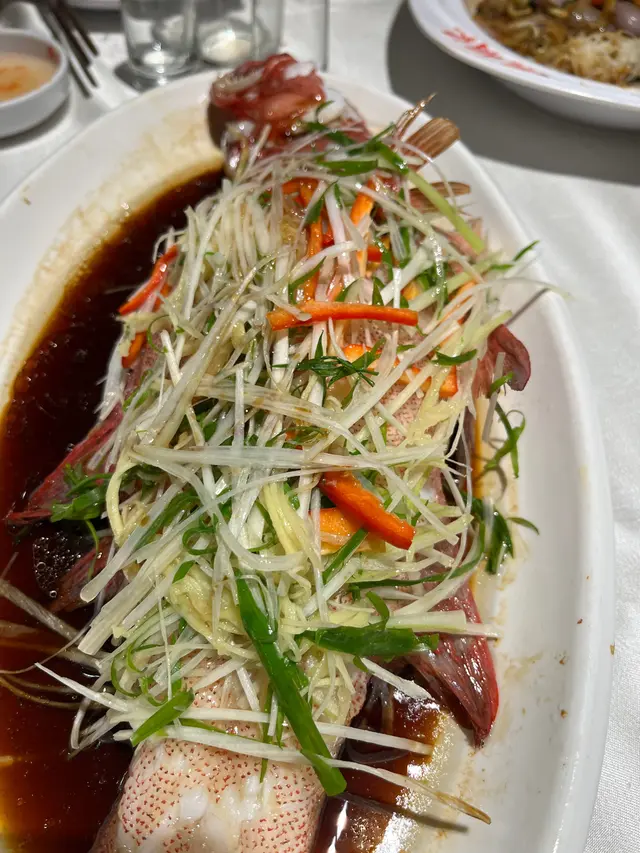 師傅好手勢，條魚啱啱熟，肉嫩滑，蔥夠多👍🏻