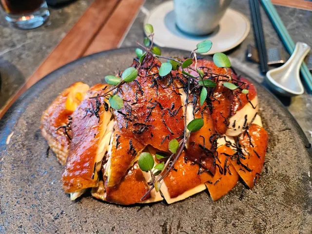 蘋果木燻泰安雞