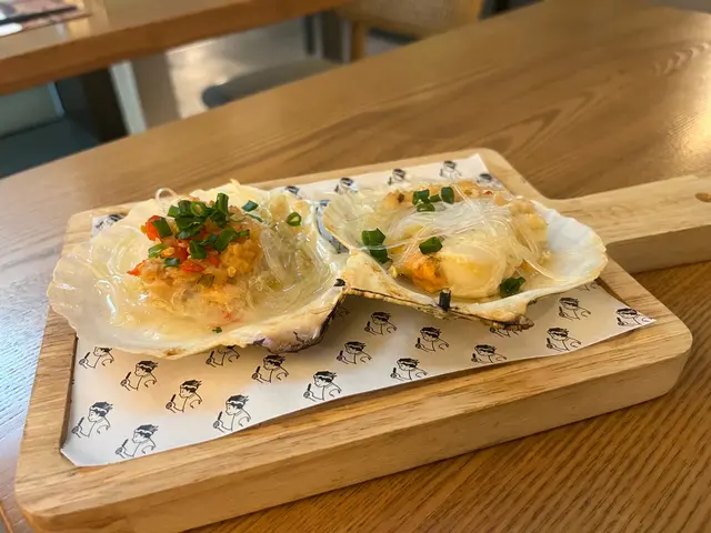 蒜蓉粉絲烤扇貝