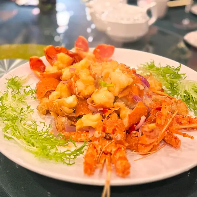 招牌三蔥焗龍蝦