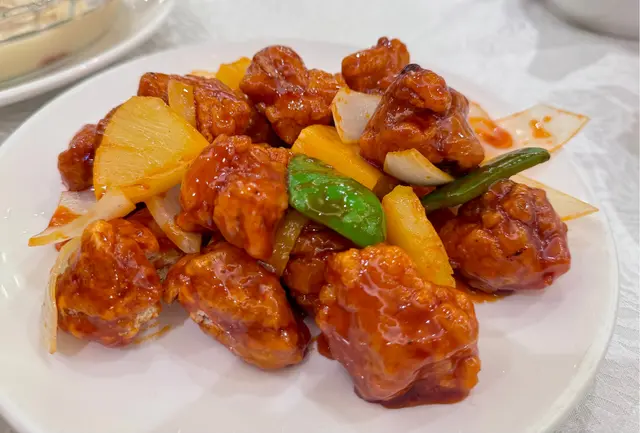 馳名鳳梨生炒骨