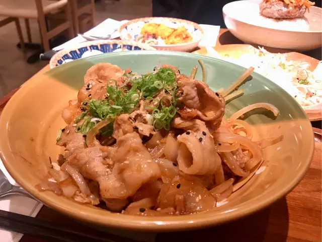 生薑燒豚肉飯