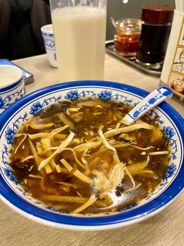 雞絲酸辣湯