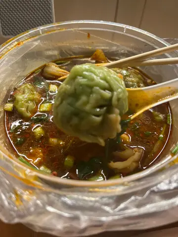 自制水饺，麻辣风味