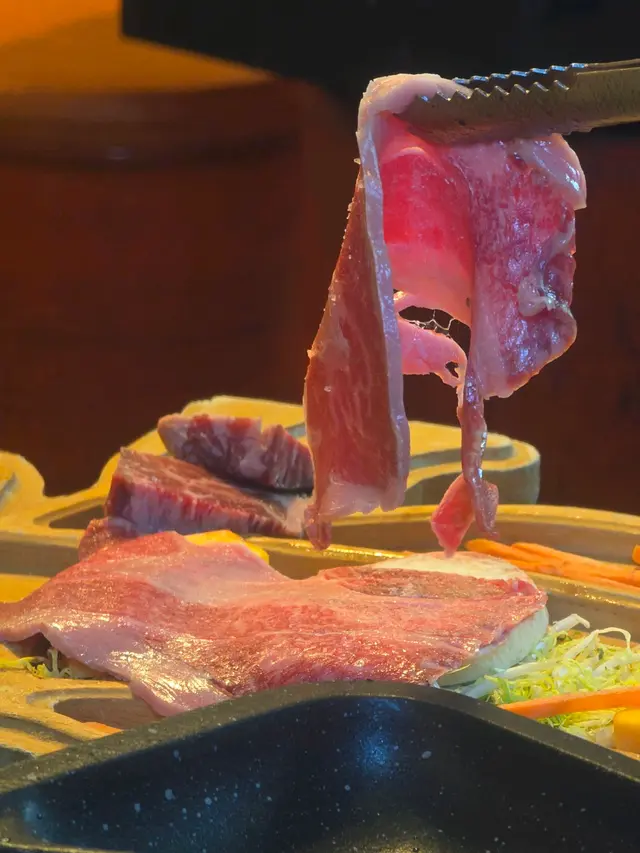 和牛拼盤