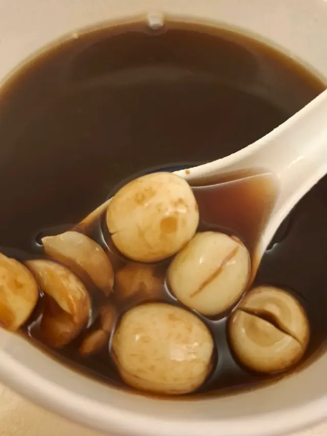 桑寄生蓮子茶