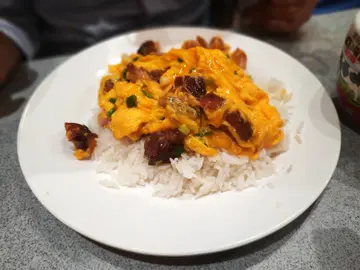叉烧炒滑蛋饭 