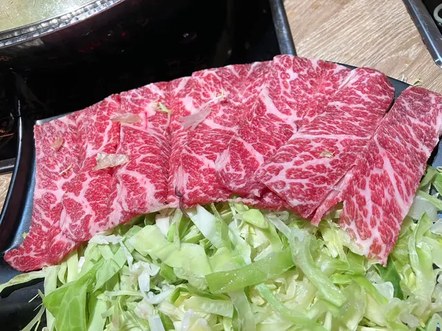 今晚6人食一來太餓叫左大份
又係落左2/3先記起影相
係易入口溶化肉質來太開心🥳