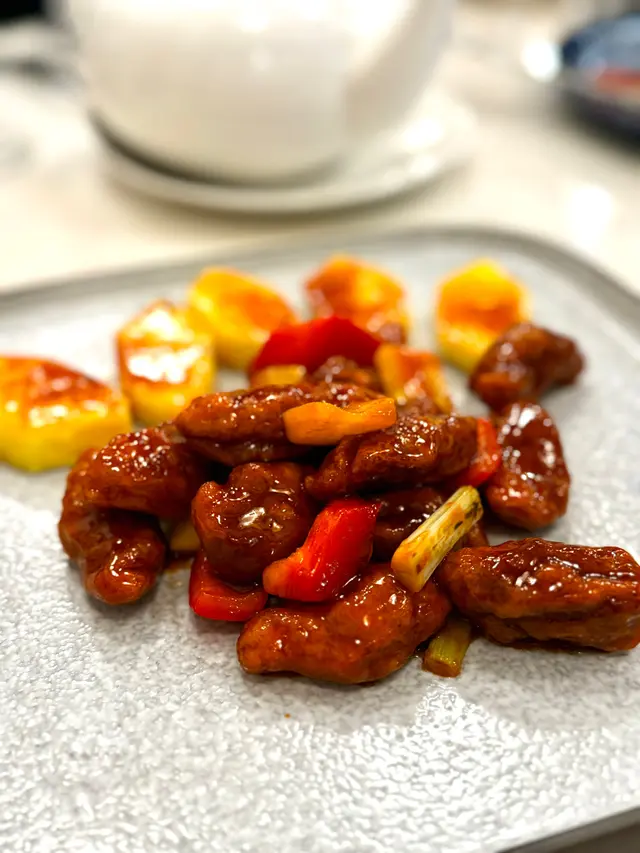 焦糖菠蘿咕嚕五花腩