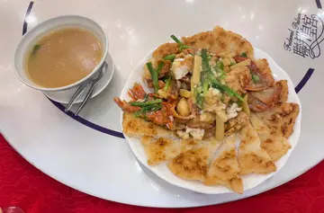 上汤姜葱焗澳洲龙虾煎脆米