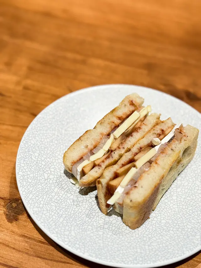 意式漬魚三文治