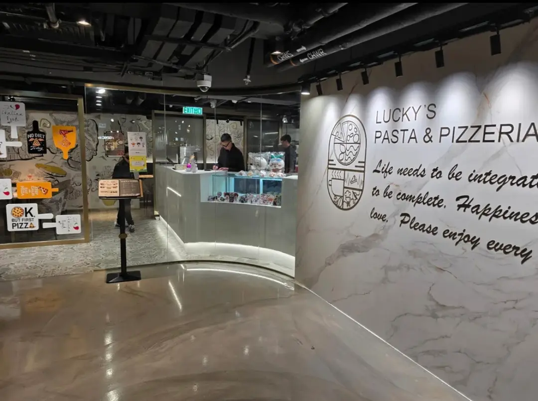 Lucky's Pasta & Pizzeria
